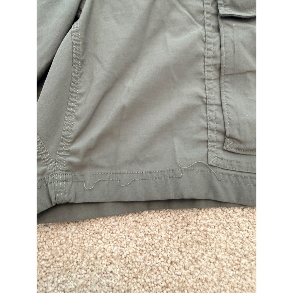 Duluth Trading Co Cargo Shorts Mens 38 Gunmetal Flex Dry on the Fly 9 Inseam - Picture 6 of 9